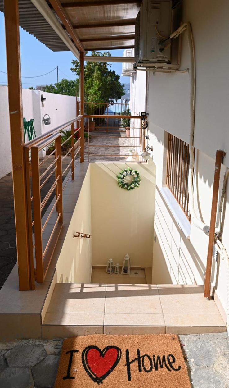 Oasis Lower Ground Floor Apartment アルゴス エクステリア 写真